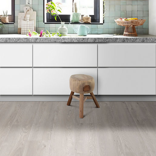 QUICK STEP_LOC8 4V_LPV00363AP